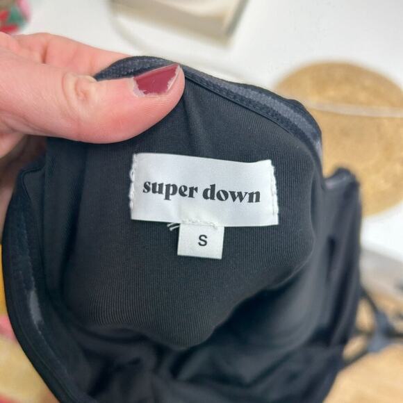 Revolve Superdown Black Strapless Stretch Bodycon Izzy Ruffle Midi Dress Small - Picture 8 of 9